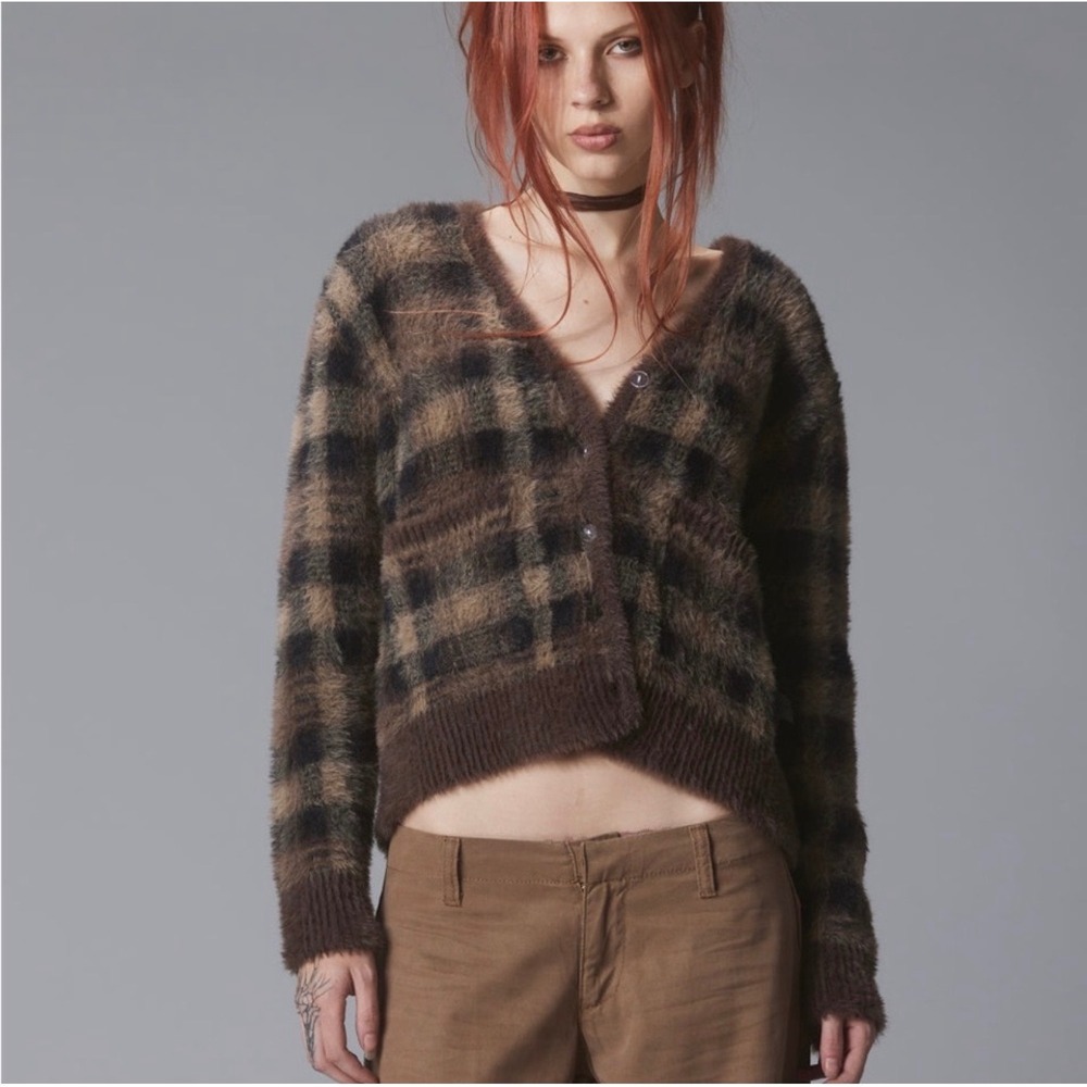 Unif Ty Cardigan sweater brown plaid XS classic preppy dark academia tennis prep